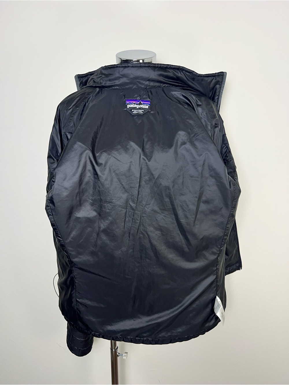 Patagonia Nano Puff Jacket Mens Medium Black Full Zip Insulated Outdoor EUC - Picture 9 of 11